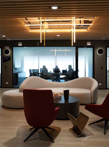 Flex by Urbanova: Coworking prime en Paseo Begonias.